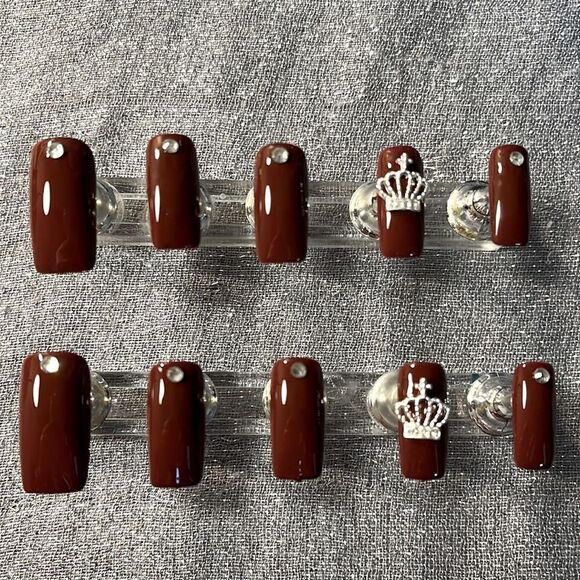 Silver Crown gel pressons - Picture 3 of 8